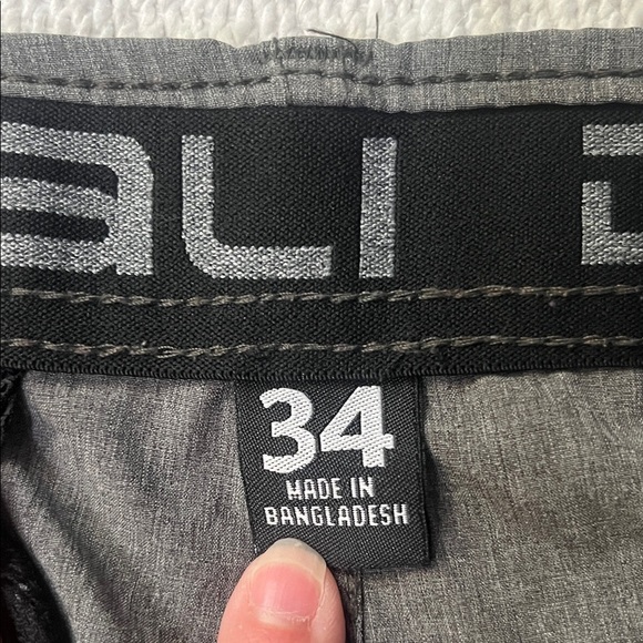 Denali Men's Gray Flat Front Shorts - Picture 2 of 5